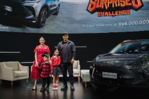 MG Gandeng Glenn Alinskie–Chelsea Olivia di IIMS 2026, MGS5 EV Diposisikan sebagai SUV Listrik Ideal untuk Mobil Keluarga